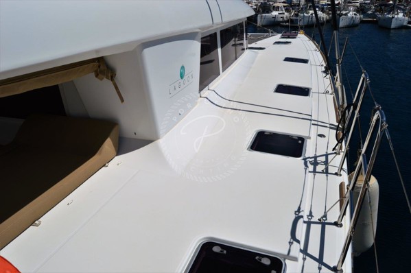 2012 LAGOON 620