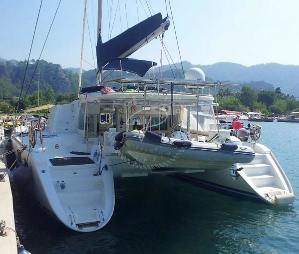 2006 LAGOON 440