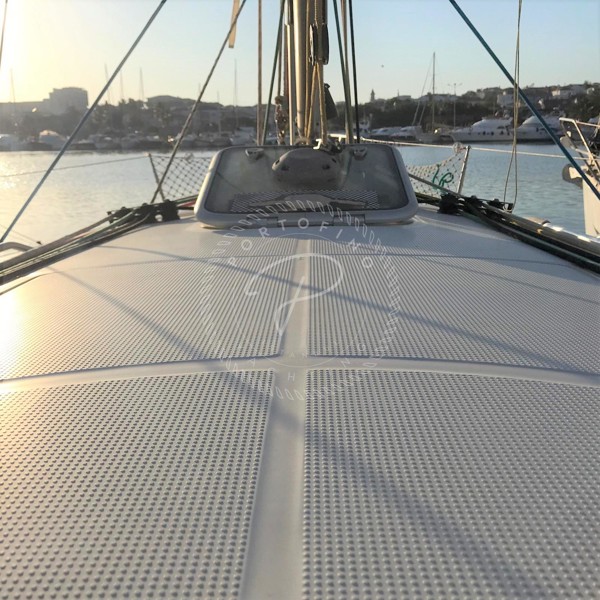 2001 BENETEAU FIRST 40.7
