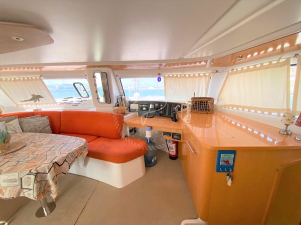 2008 FOUNTAINE PAJOT ORANA 44