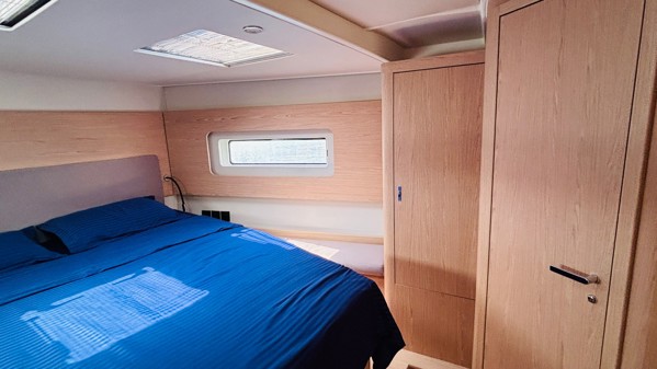 2024 BENETEAU OCEANIS 54