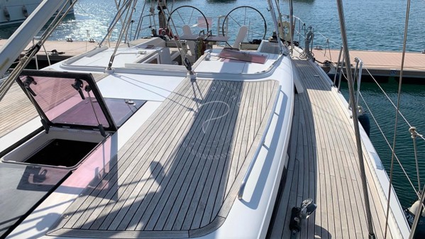 2010 HANSE 545