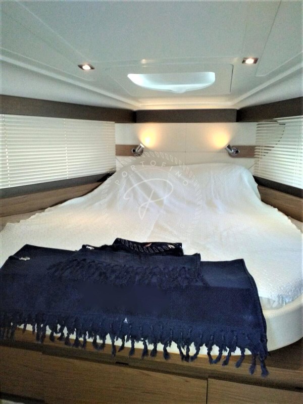 2014 BENETEAU GT 38