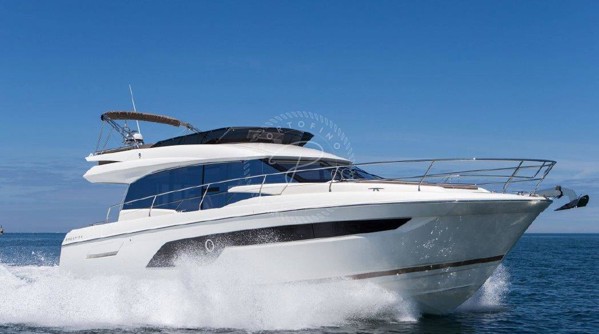 2018 PRESTIGE 520 FLY
