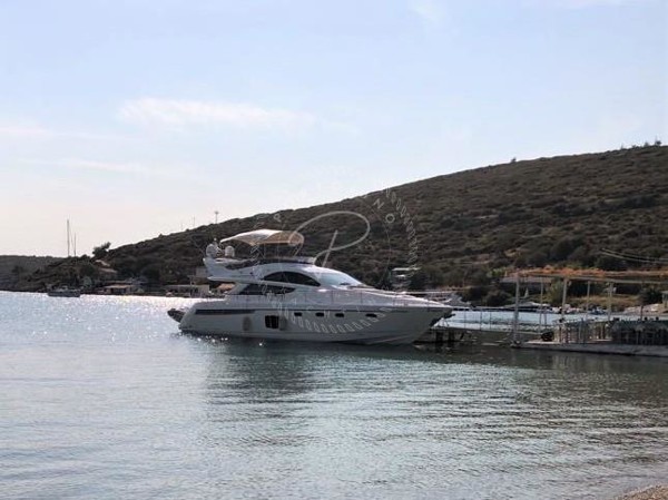 2009 FAIRLINE PHANTOM 48