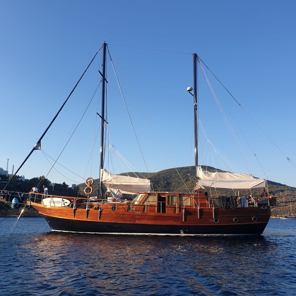 1992/2017 CUSTOM KETCH 20M