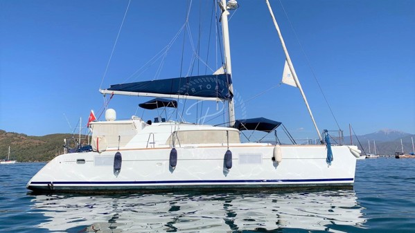 2007 LAGOON 440