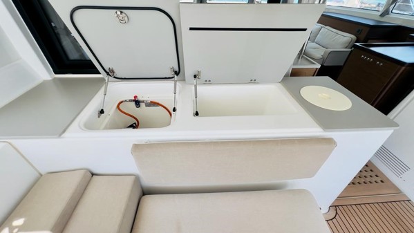 2021 LAGOON 46 OWNER’S VERSION