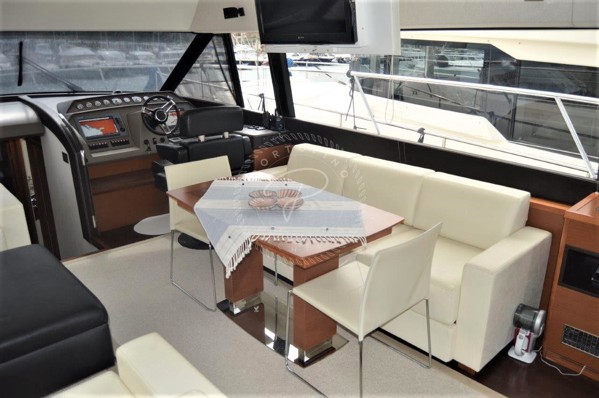 2010 PRESTIGE 60 FLY