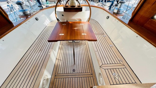 2001 SES YACHTS 50 MOTOR SAILOR