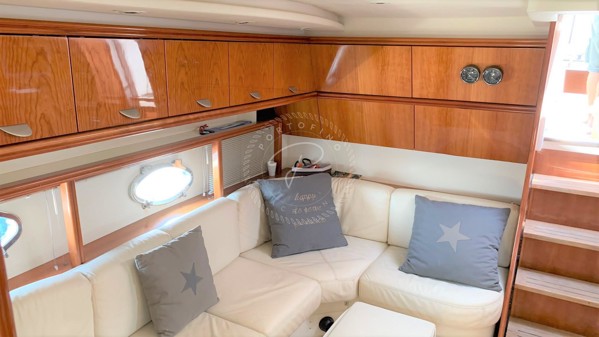 2002 PERSHING 45