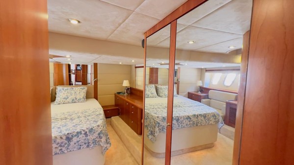 2009 SUNSEEKER MANHATTAN 60