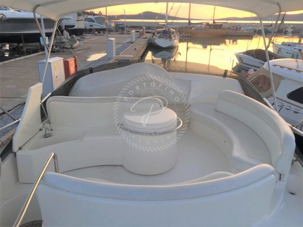 2007 AZIMUT 46 FLY