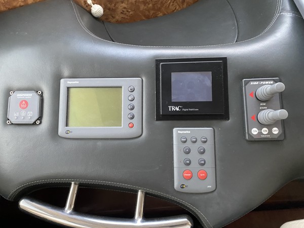 2007 AZIMUT 80