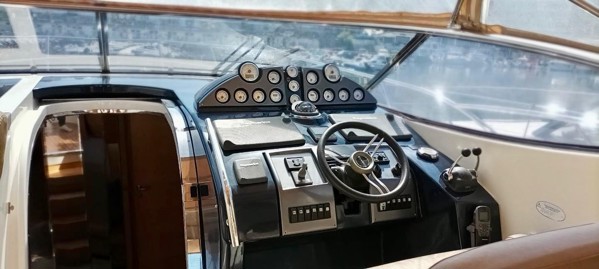 2007 ATLANTIS 39