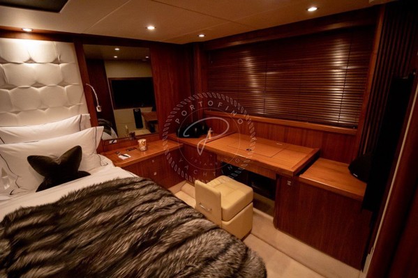 2008/2021 SUNSEEKER PREDATOR 72