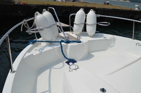 2014 JEANNEAU MF 855 MARLIN
