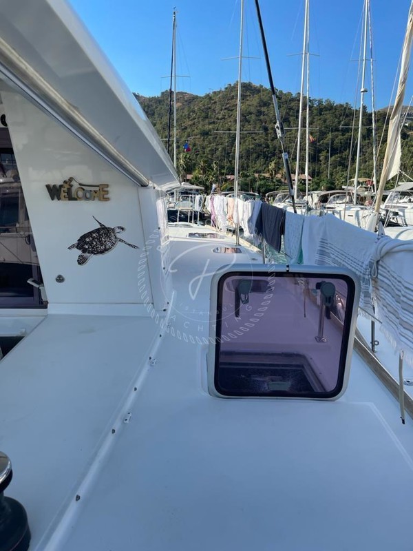 2010 LAGOON 400