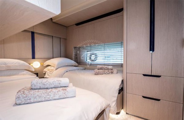 2020 AZIMUT GRANDE 25 METRI