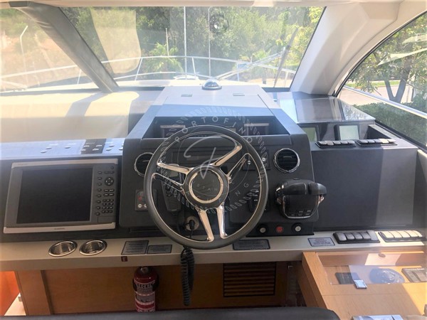 2012 FAIRLINE TARGA 50 GT