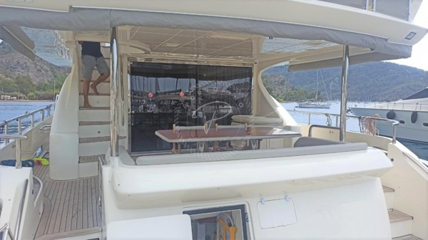 2012 AZIMUT 78 FLY