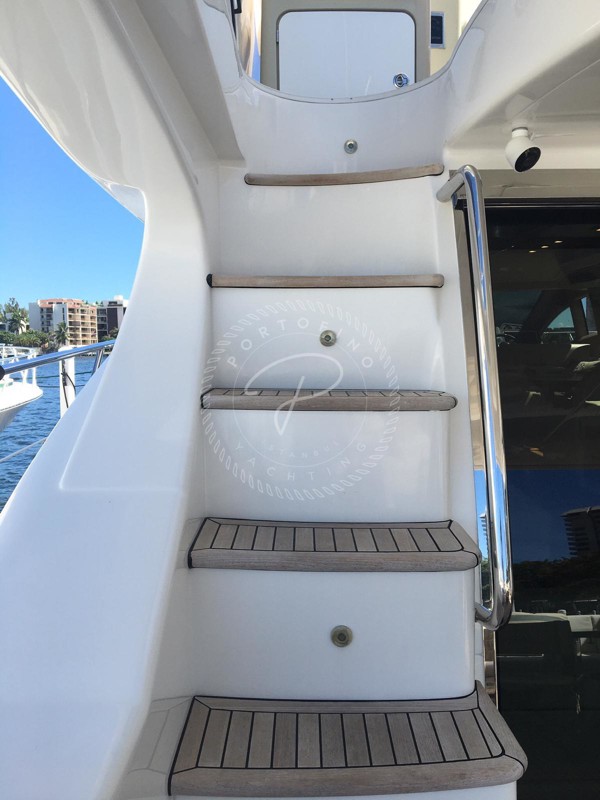 2016 AZIMUT 64 FLY