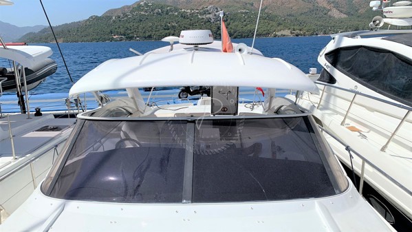 2002 PERSHING 45