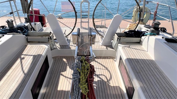 2010 HANSE 545