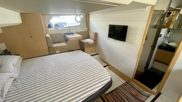 2013 PRESTIGE 500 FLY