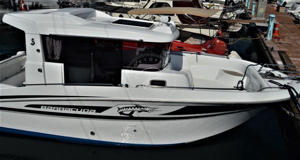 2014 BENETEAU BARRACUDA 9