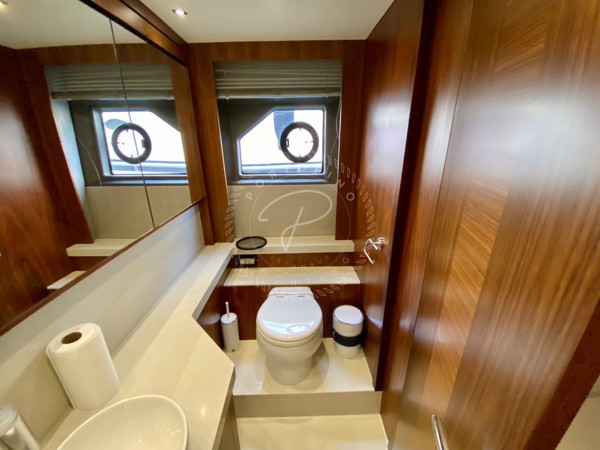 2018 SUNSEEKER MANHATTAN 66