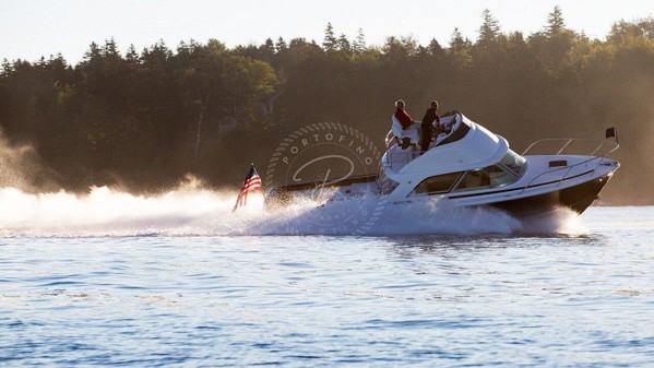 2017 BERTRAM 35