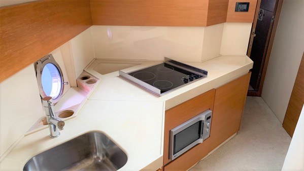 2013 AZIMUT 45 FLY