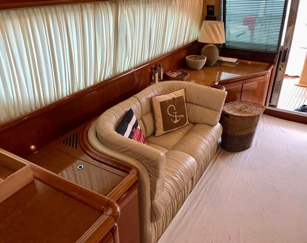 1999/2010 FERRETTI YACHTS 72