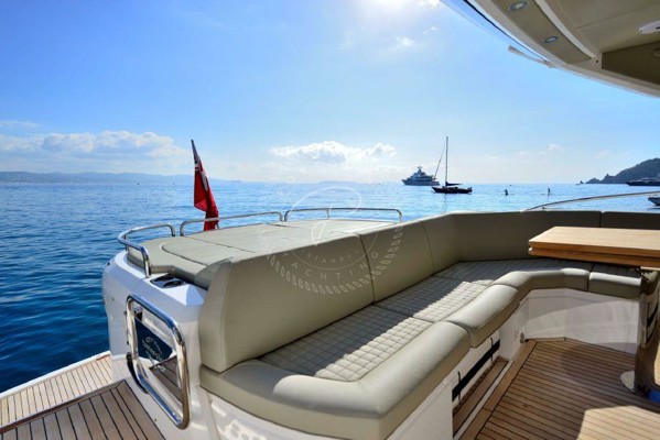 2016 SUNSEEKER PREDATOR 57