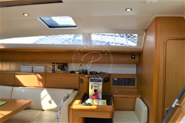 2012 JEANNEAU 53