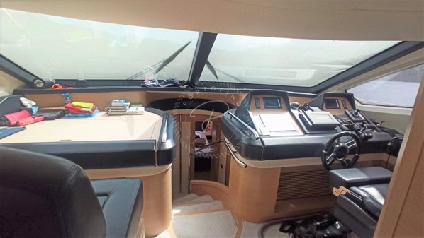 2012 AZIMUT 78 FLY