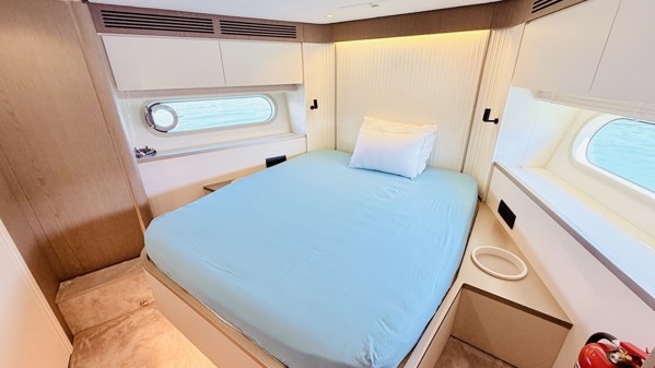 2025 AZIMUT MAGELLANO 60