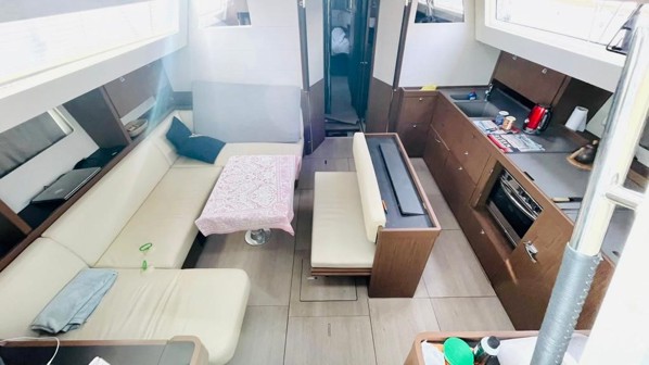 2018 BENETEAU SENSE 51 