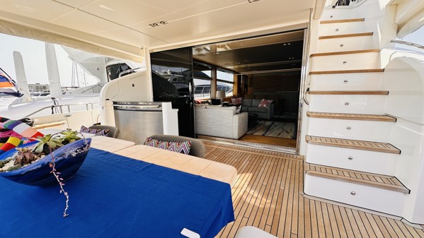 2014 PRINCESS 88