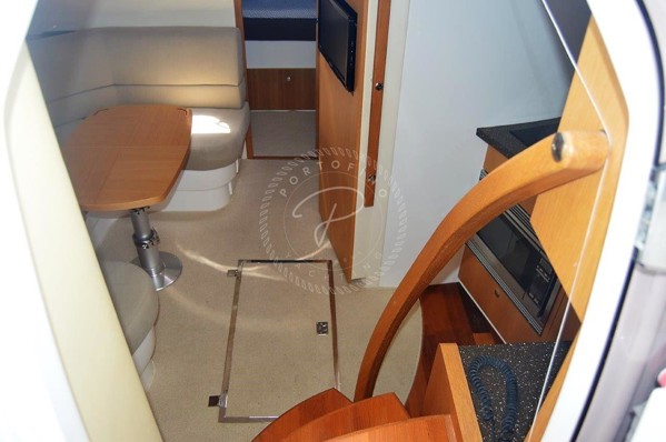 2012 FAIRLINE TARGA 38