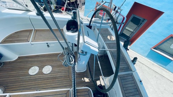 2009 HANSE 370 E 