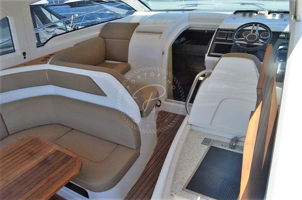 2012 FAIRLINE TARGA 38