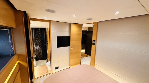 2014 PRINCESS 88