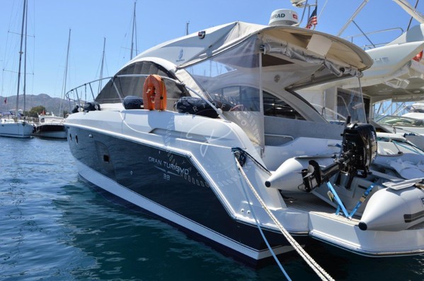 2015 BENETEAU GT 38