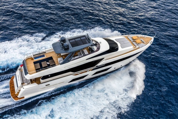 2021 FERRETTI YACHTS 920