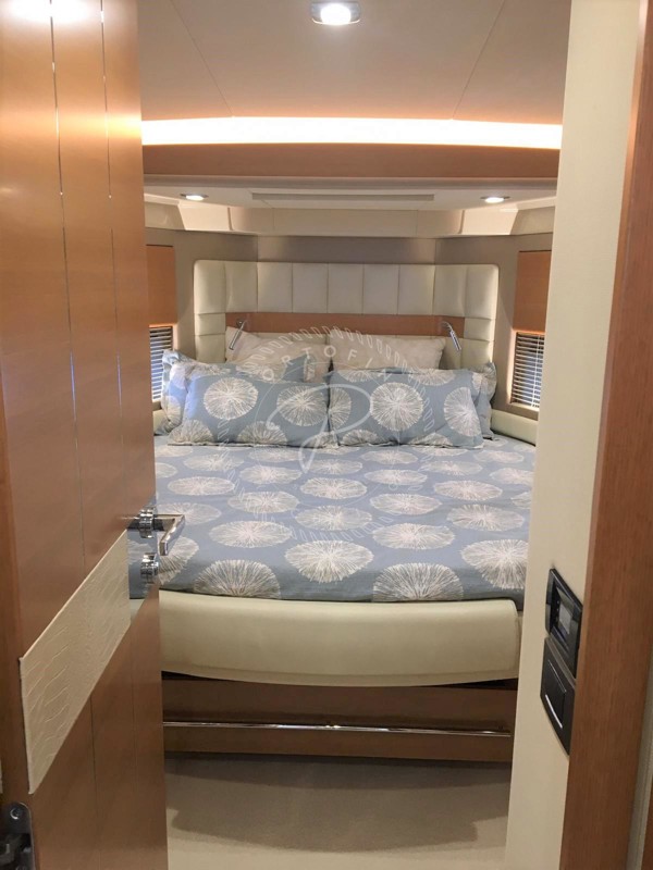 2016 AZIMUT 64 FLY