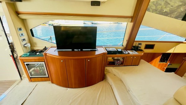 2009 SUNSEEKER MANHATTAN 60