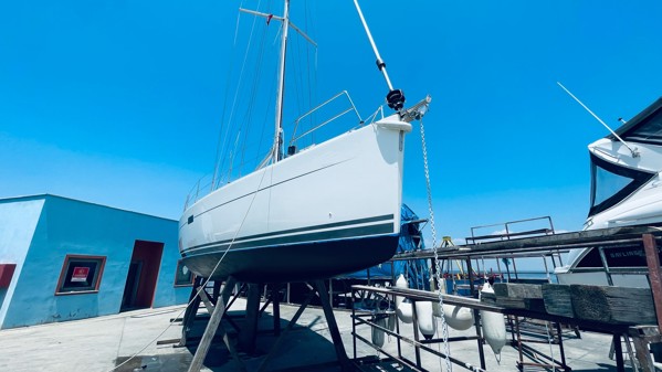 2009 HANSE 370 E 