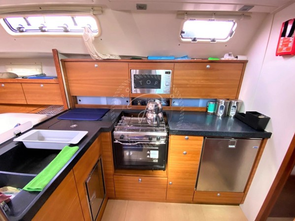 2011 HANSE 470